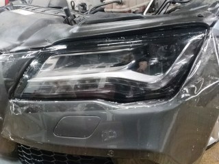 Затемнение и бронирование передних фар Audi Q7