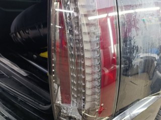 Затемнение задних фонарей Cadillac Escalade полиуретаном