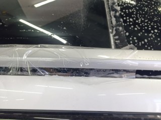 Бронирование панорамной крыши Kia Sportage полиуретаном
