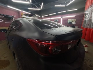 Тонирование и защита задних фар Mazda
