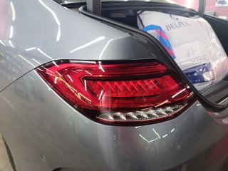 Полная оклейка всей оптики Mercedes